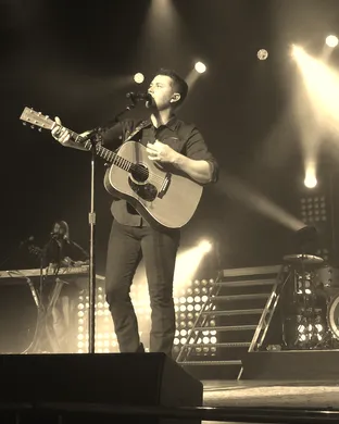 Scotty Mccreery Ledyard